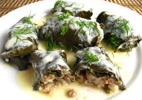 Top 10 Most Loved Dishes in Greece - Gastronomy Tours Dolmades1 500x350 1 - Gastronomy Tours